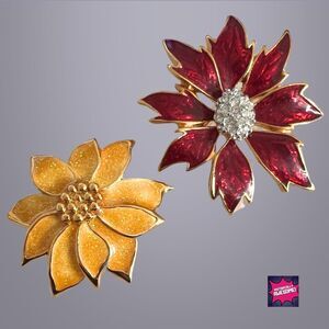 Vintage White Christmas Pin/Penta Lock and Holiday Seasonal Brooch - RARE - NIB